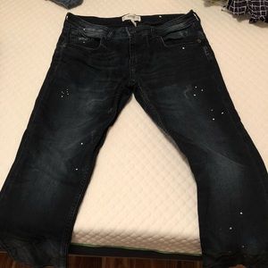 Dark blue skinny jeans